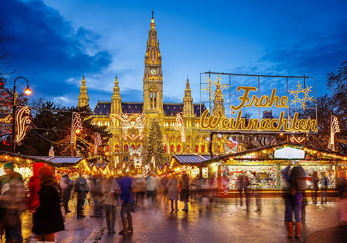Rathaus and Christmas market in Vienna Rathaus and Christmas market in Vienna