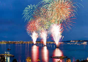 8-vuurwerk-cannes 8-vuurwerk-cannes