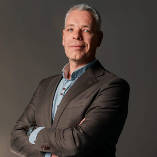 Auteur van KCI: Tom Huyskens